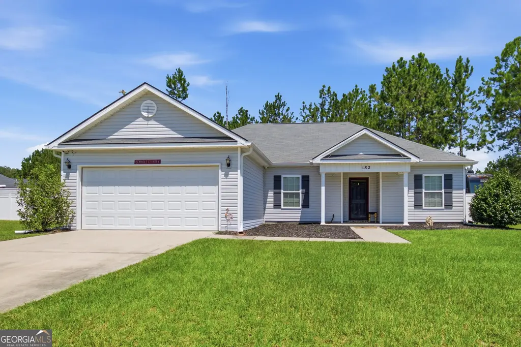 182 Stillwater Drive, Statesboro