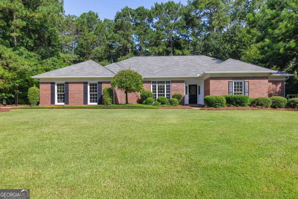 1107 Laurelwood Road, Columbus