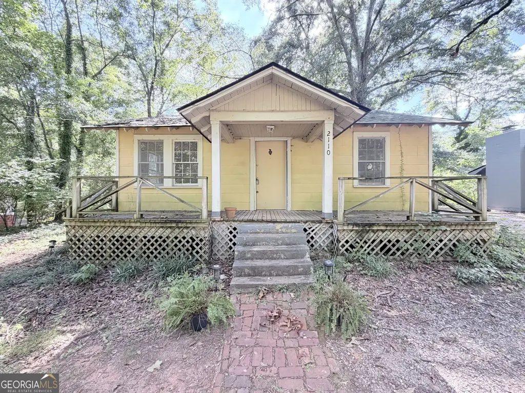 2110 S Lumpkin Street, Athens
