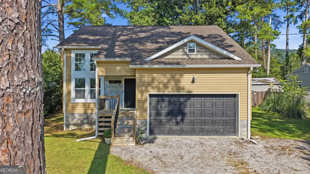 443 Poplar Street, Trenton