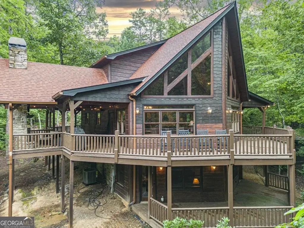 1934 Mountain Tops Road, Blue Ridge