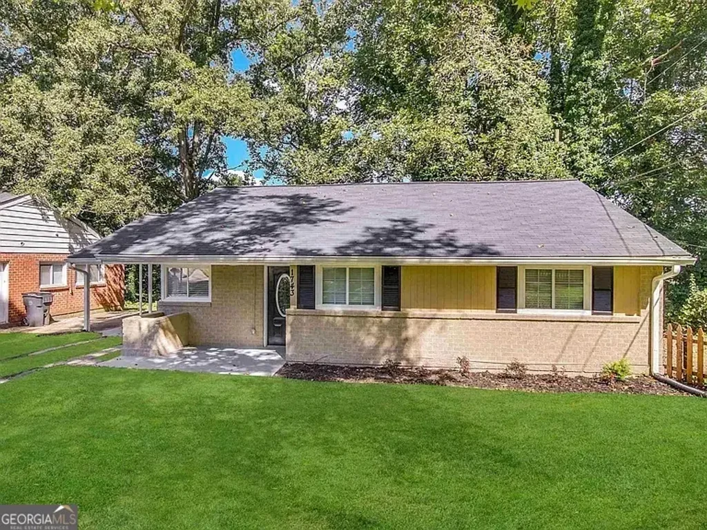 1743 Carter Circle, East Point