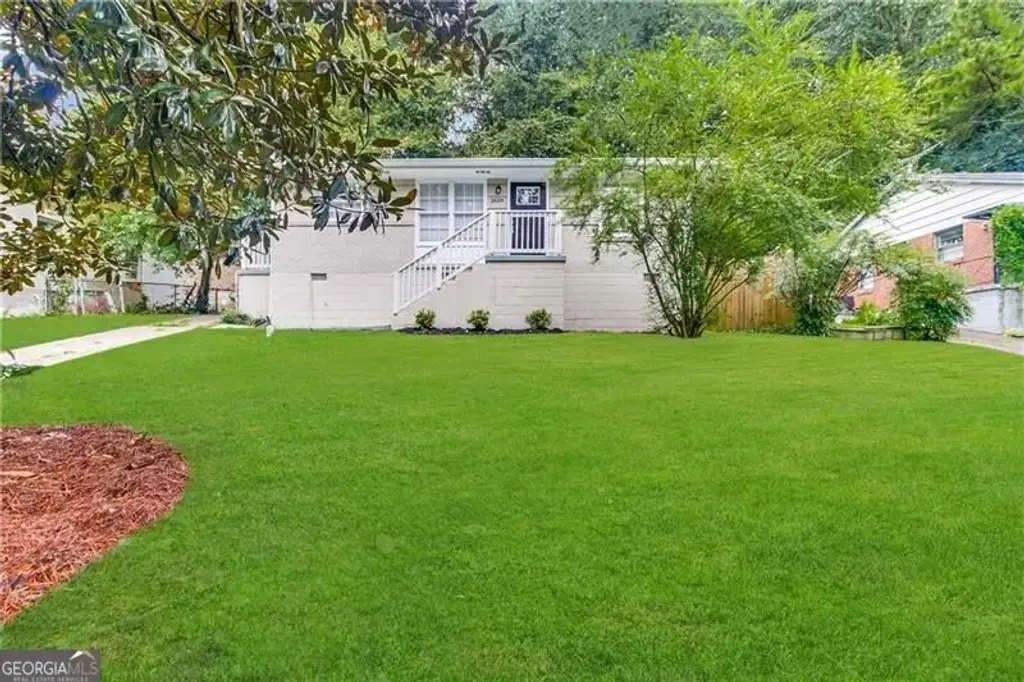 2639 Harmony Way, East Point