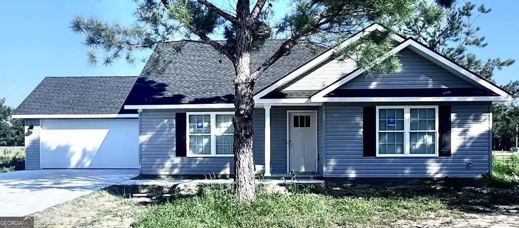 61 Crestview Lane, Claxton