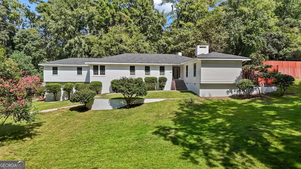 1695 Briarcliff Road, Macon