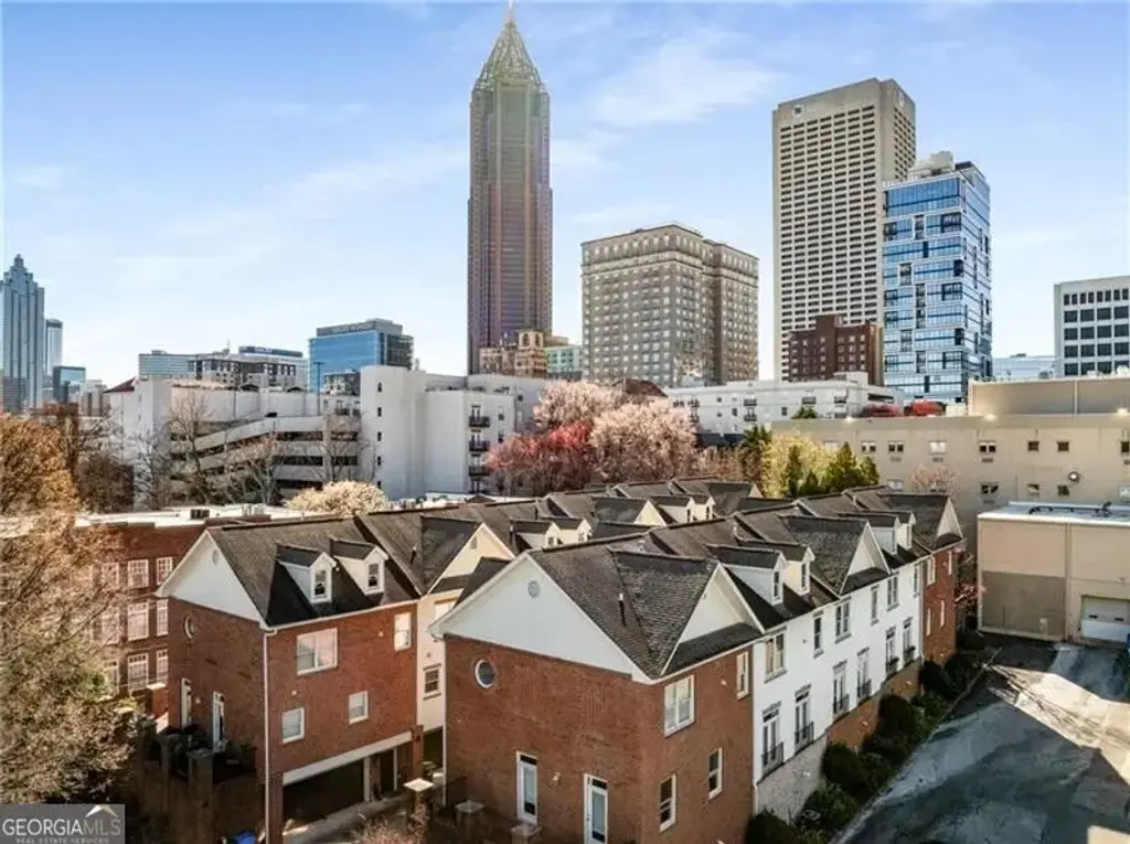 700 Piedmont Avenue Ne 10, Atlanta