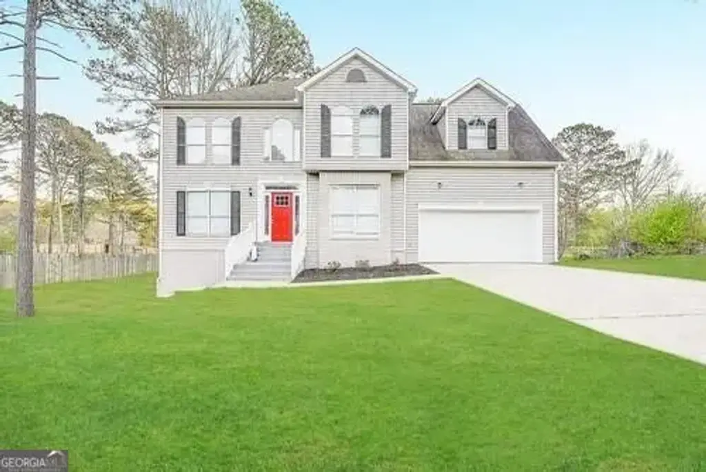 482 Waterfront Drive, McDonough