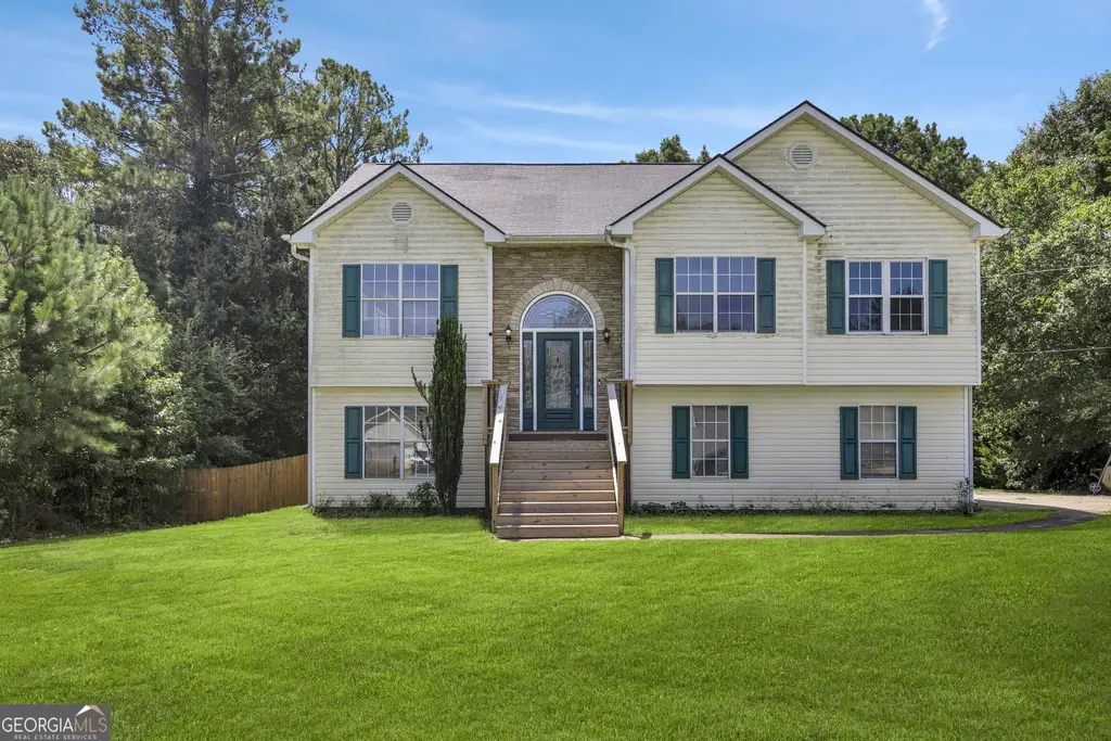 105 Eastwood Forest, Covington