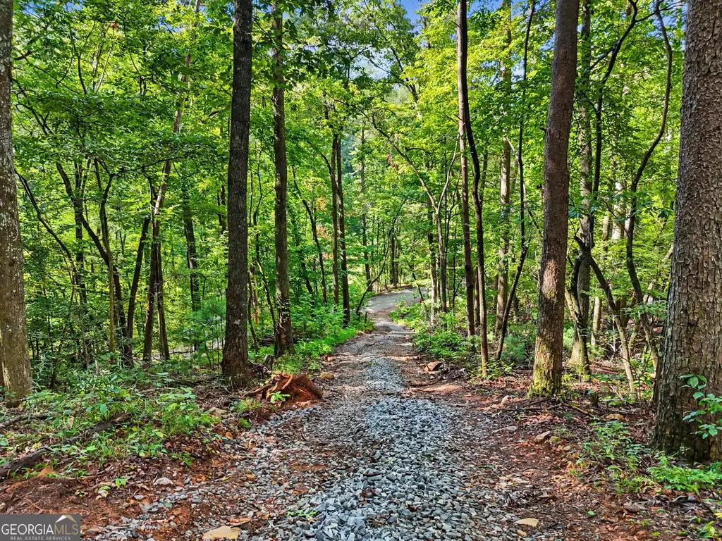 417 Kelly Mountain Road, Clarkesville