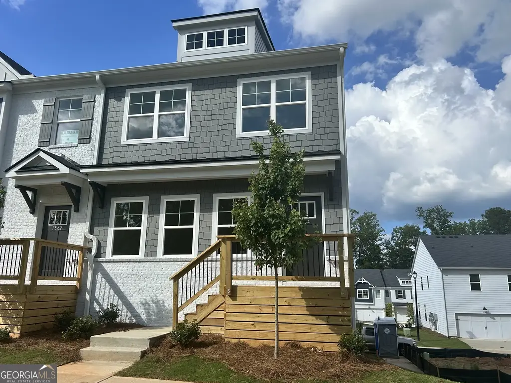 1584 Salem Drive 100, Conyers