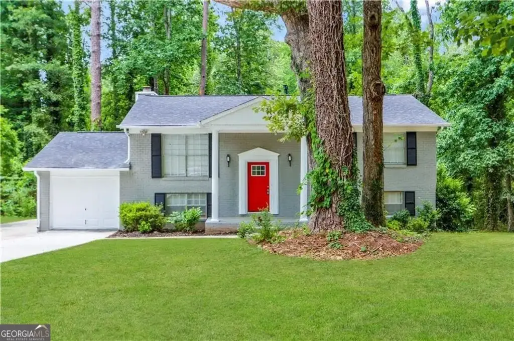 4392 Cedar Ridge Trail, Stone Mountain