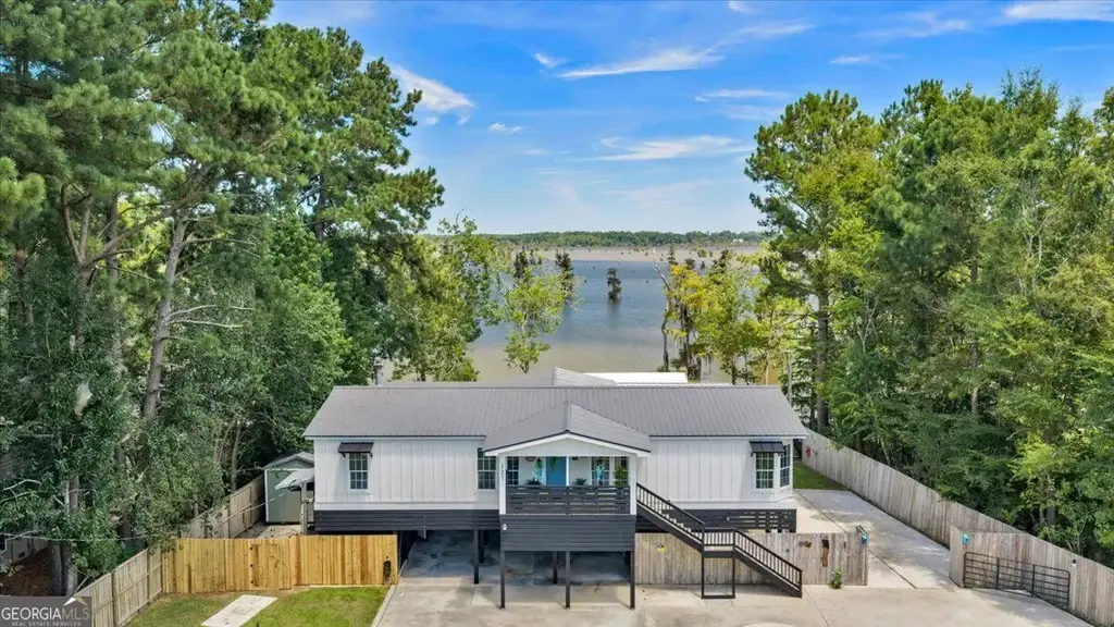 121 W Entrekin Road, Cobb