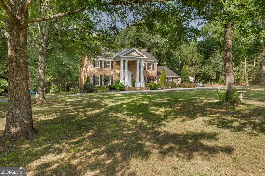 2100 Davis Academy Road, Rutledge