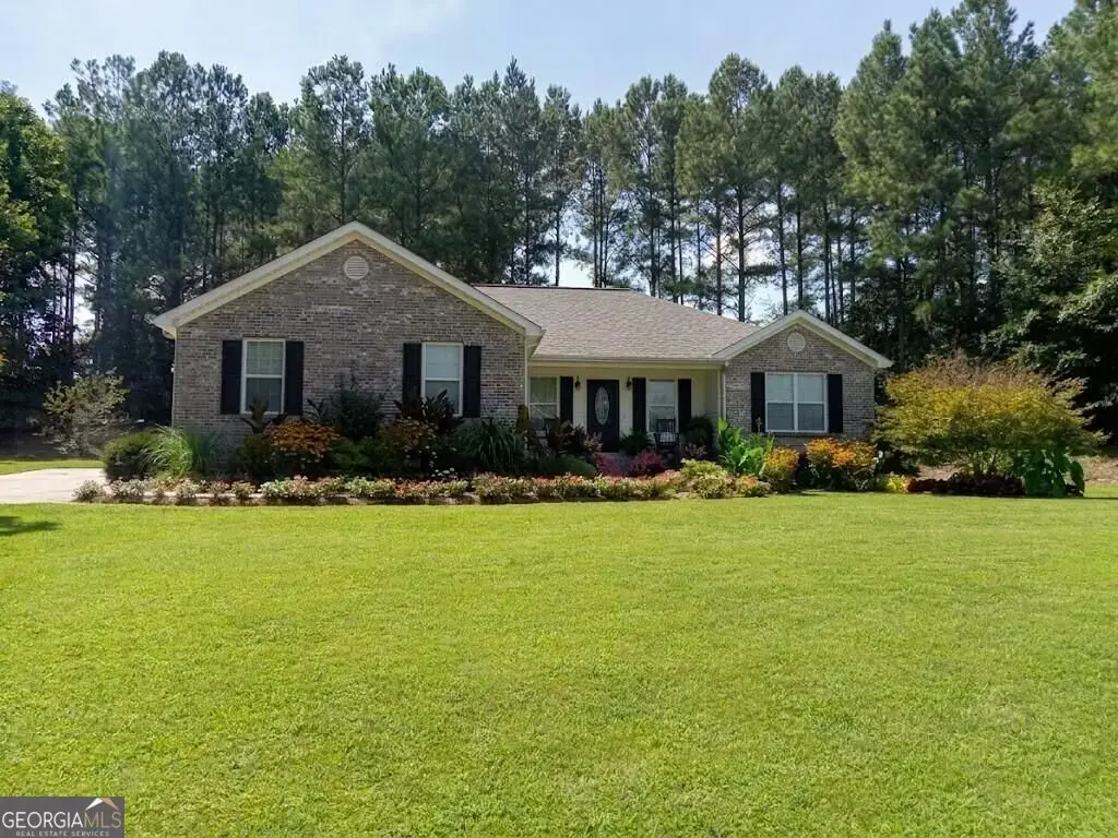 455 Bell Loop, Chatsworth