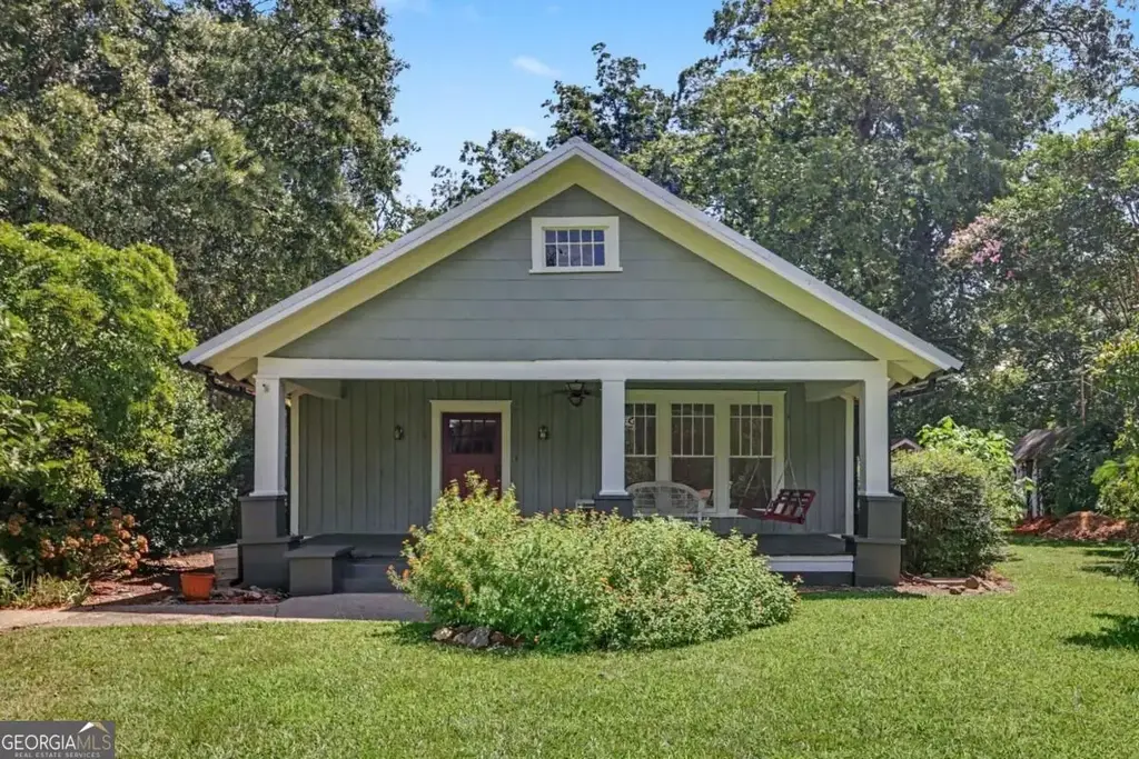 64 S Main Street, Watkinsville