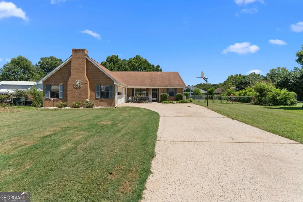 103 Sun Valley Court, Warner Robins