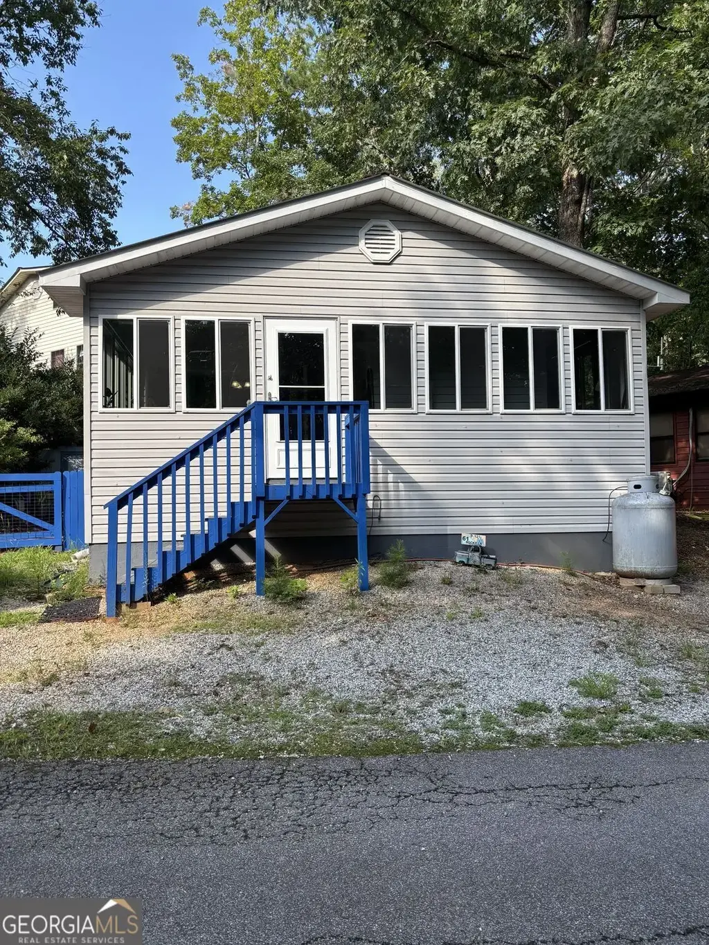 61 Rocky Lane, Cleveland