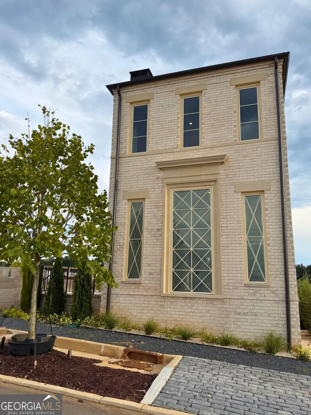340 6th Street, Fayetteville