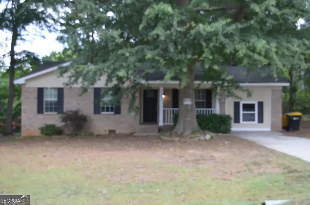 238 Freeman Avenue, Forsyth