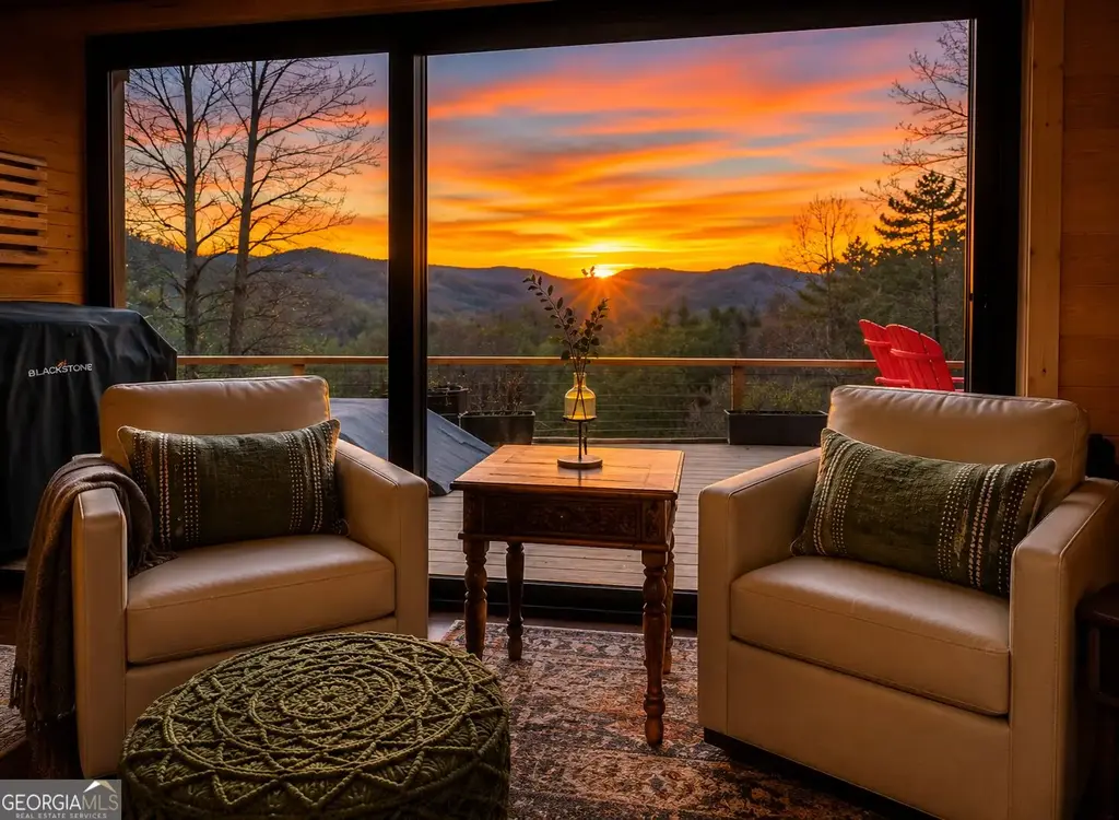 557 Fox Trot Road, Clayton
