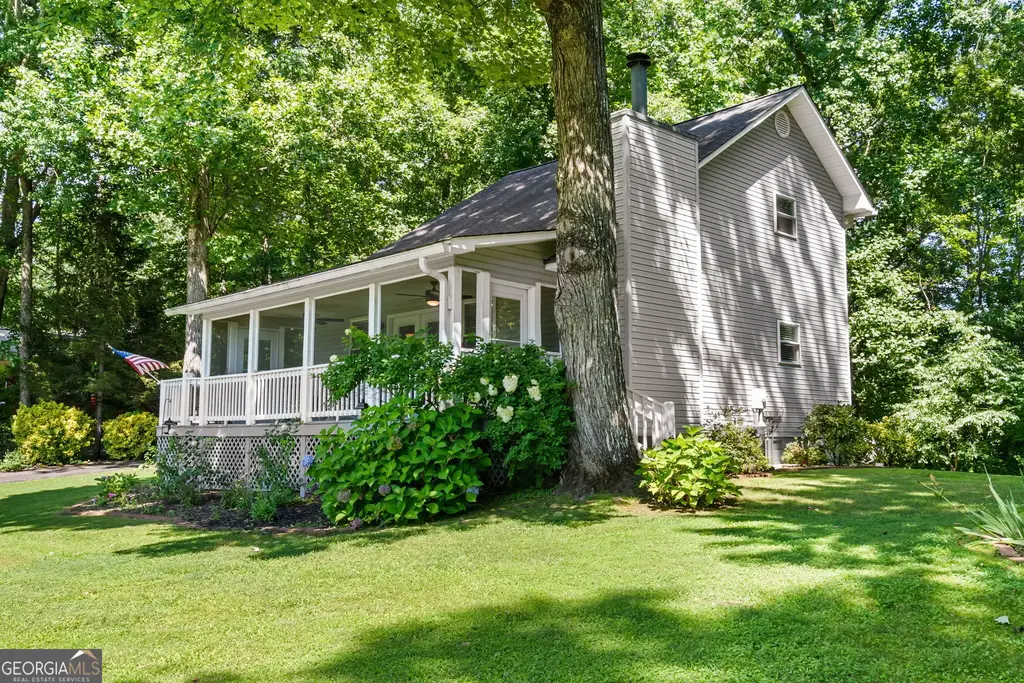 309 Woodland Lane, Hayesville