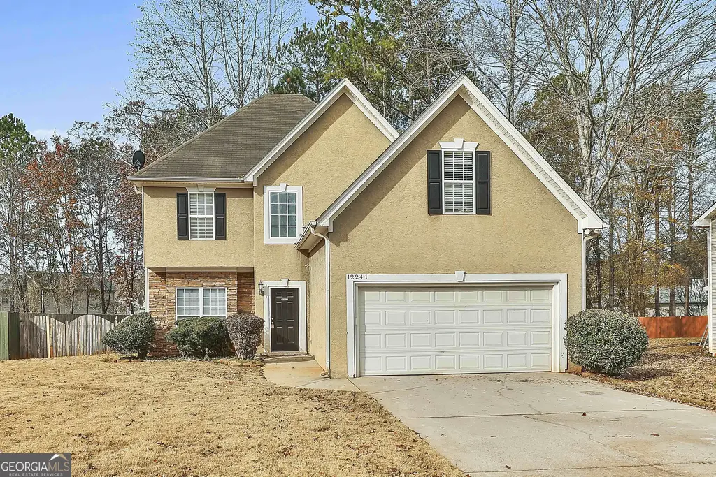 12241 Crestwood Court, Fayetteville