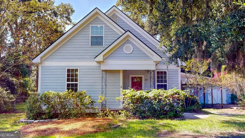 2607 Governor Street, Garden City