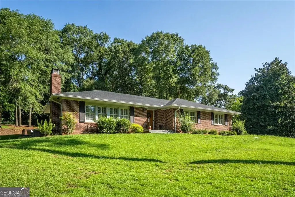 1430 Ivywood Drive, Athens