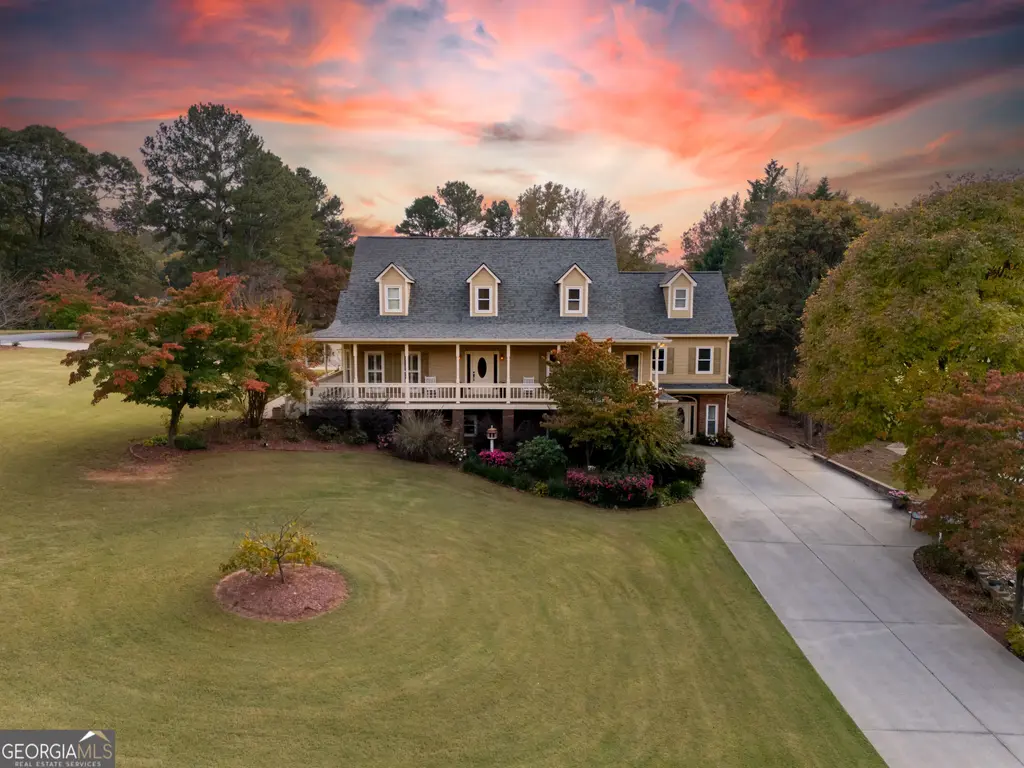 4604 Midlands Green, Flowery Branch