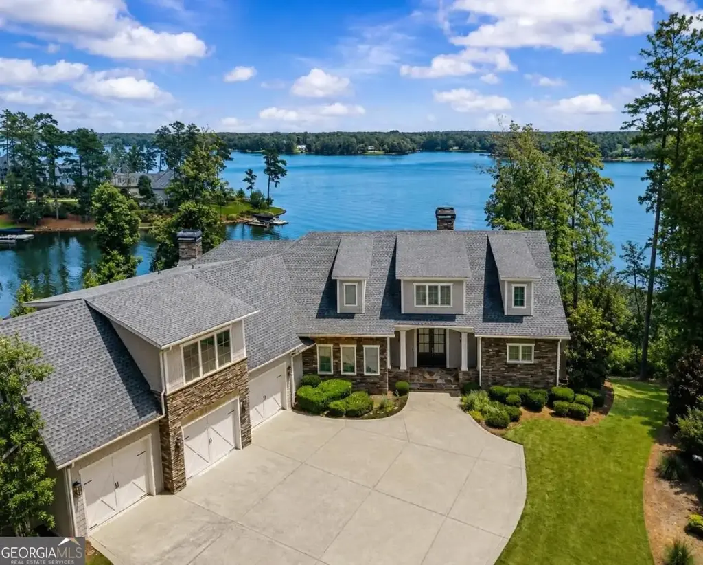 1030 South Shoals Drive, Greensboro