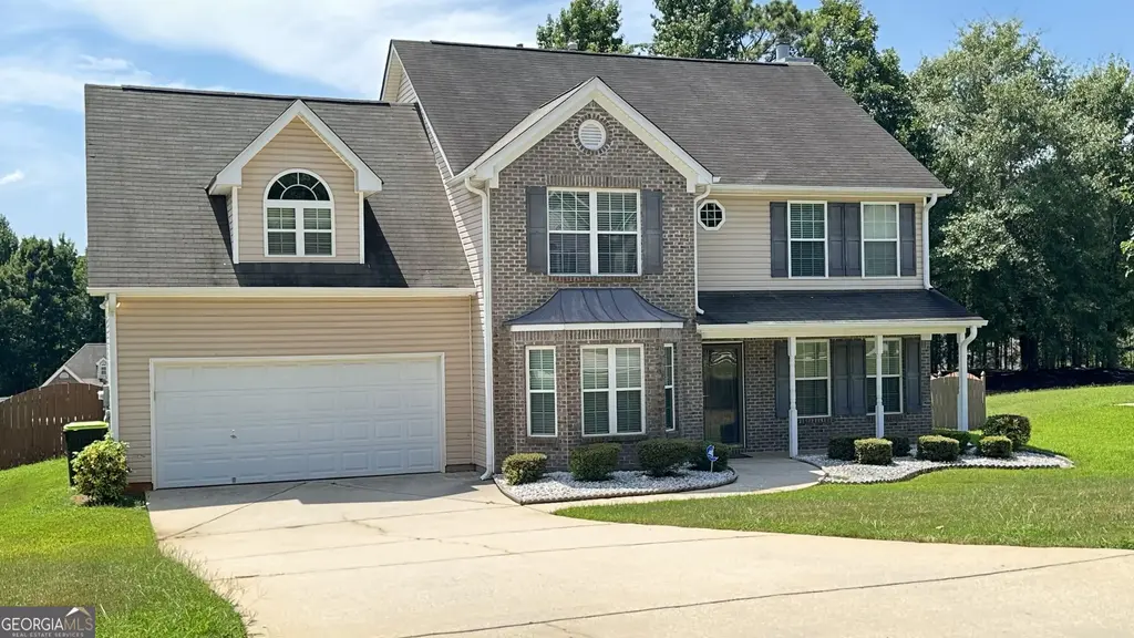 136 Peachtree Glenn Drive, Ellenwood