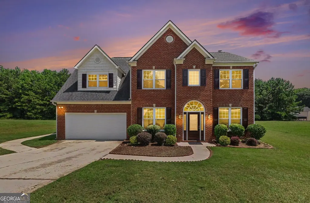 965 Trotters Farm Road, Fairburn