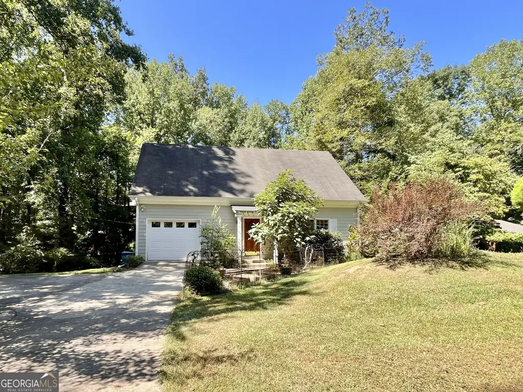 215 Mcduffie Drive, Athens