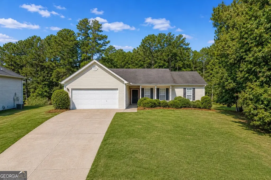 1019 Preserve Lane, Bethlehem