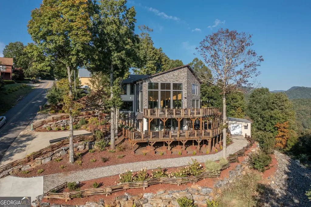 540 Mtn Top Road, Blairsville
