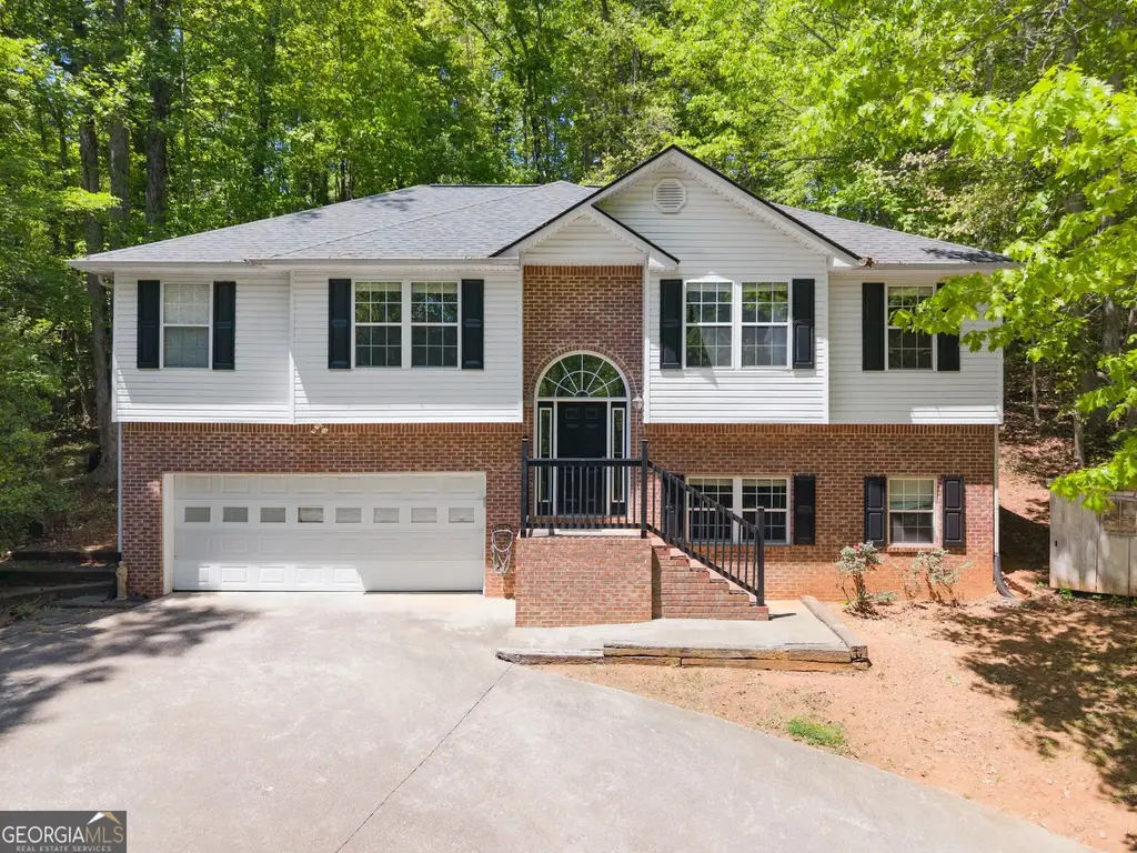 162 Greenview Court, Cleveland