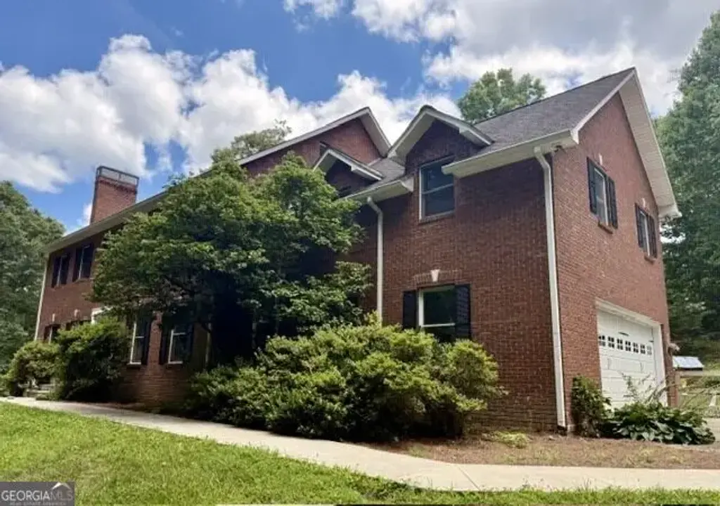 131 Anns Way, Blairsville