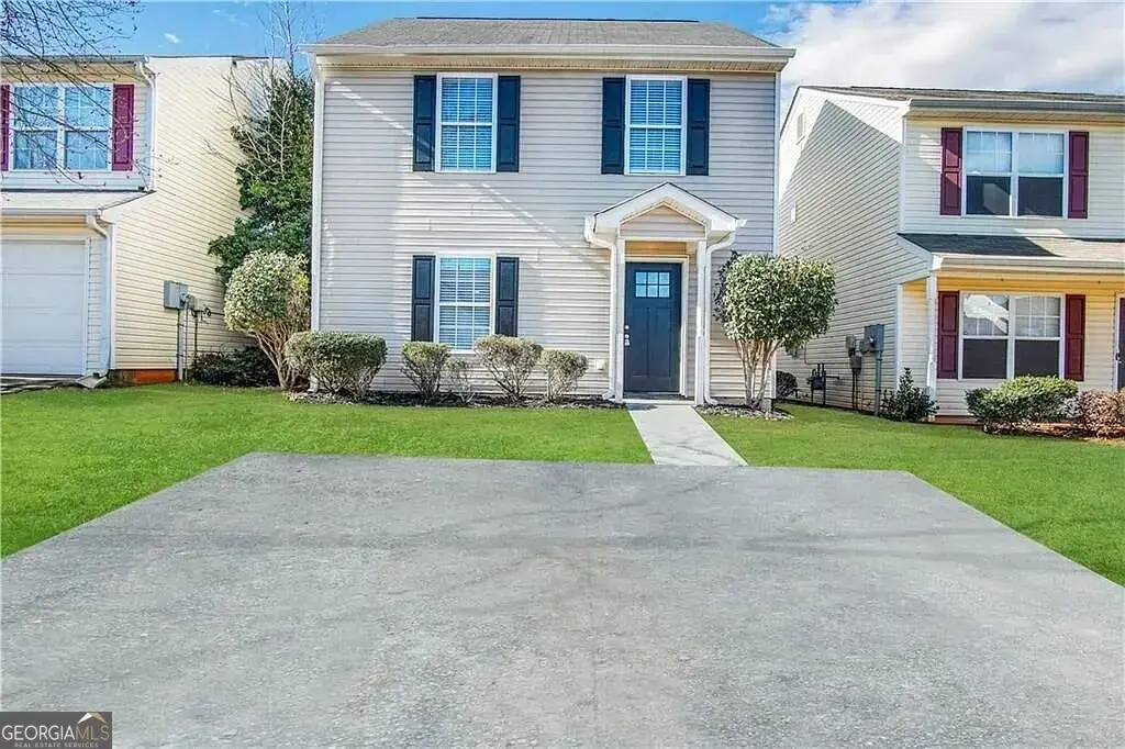 411 Kara Lane, McDonough