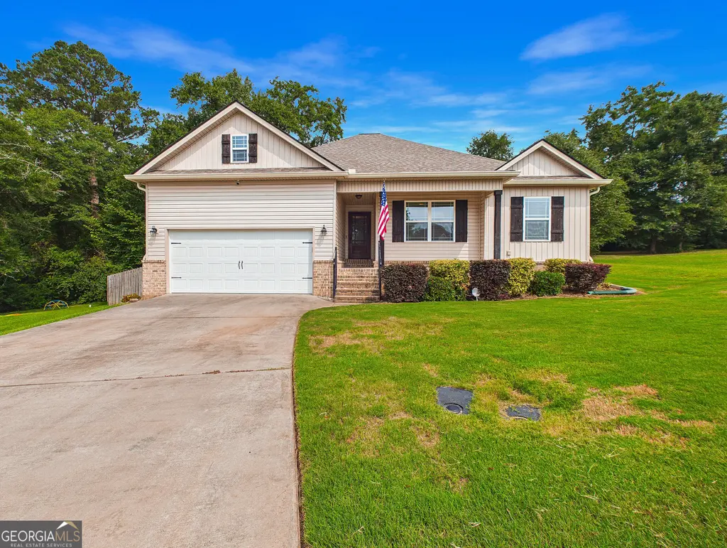 105 Avington Chase, Perry