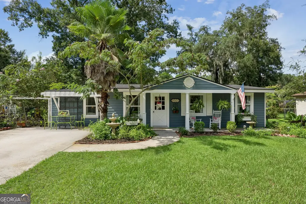 105 Gunter Street, St. Marys