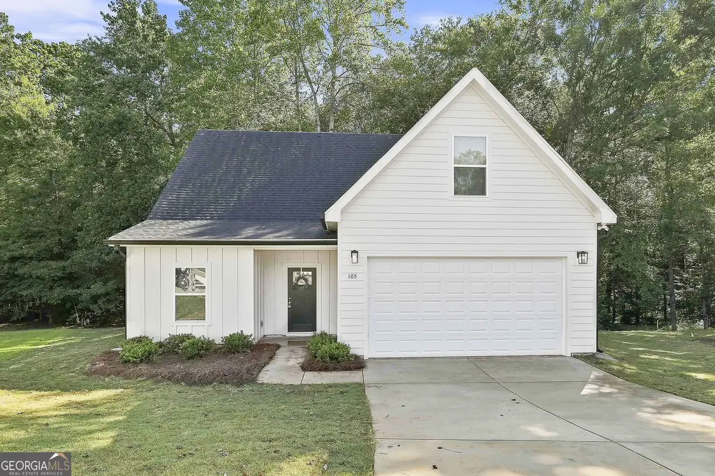 105 Kent Drive, Fayetteville