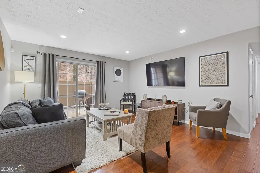 3135 Seven Pines Court 106, Atlanta