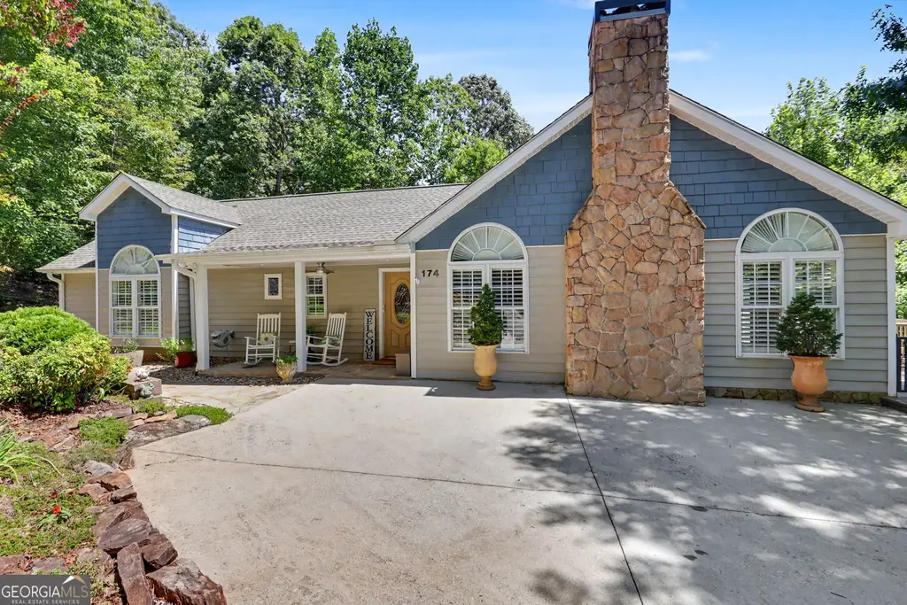 174 Bell Colony Road, Dillard