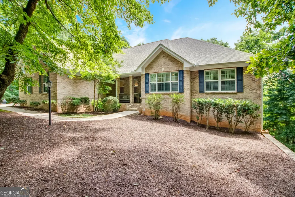 194 Autumn Sweet Drive, Clarkesville