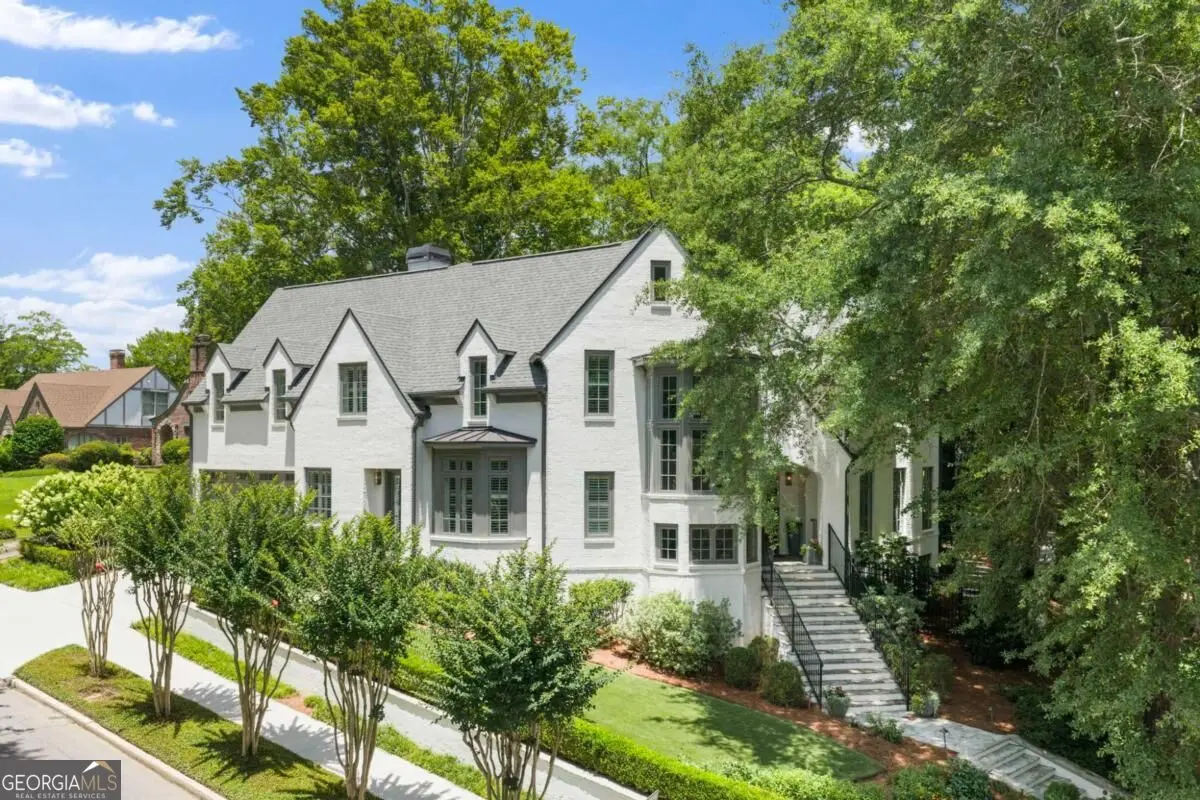 Photo of Listing #10833391