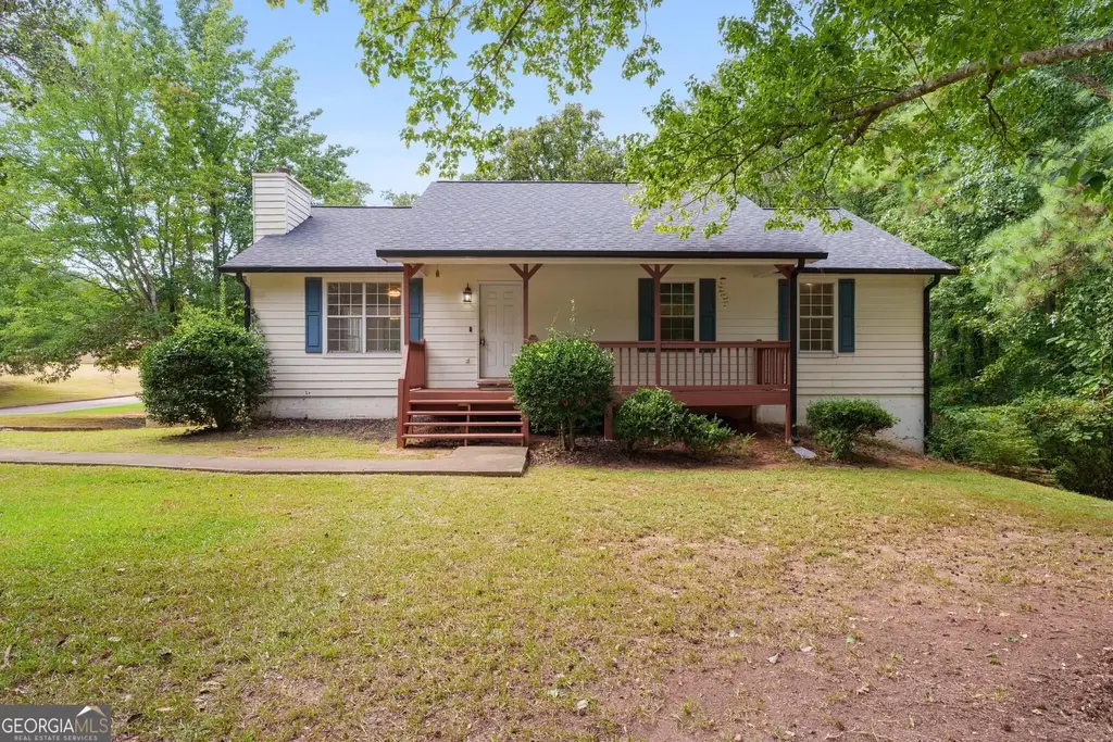 45 Boxwood Court, McDonough