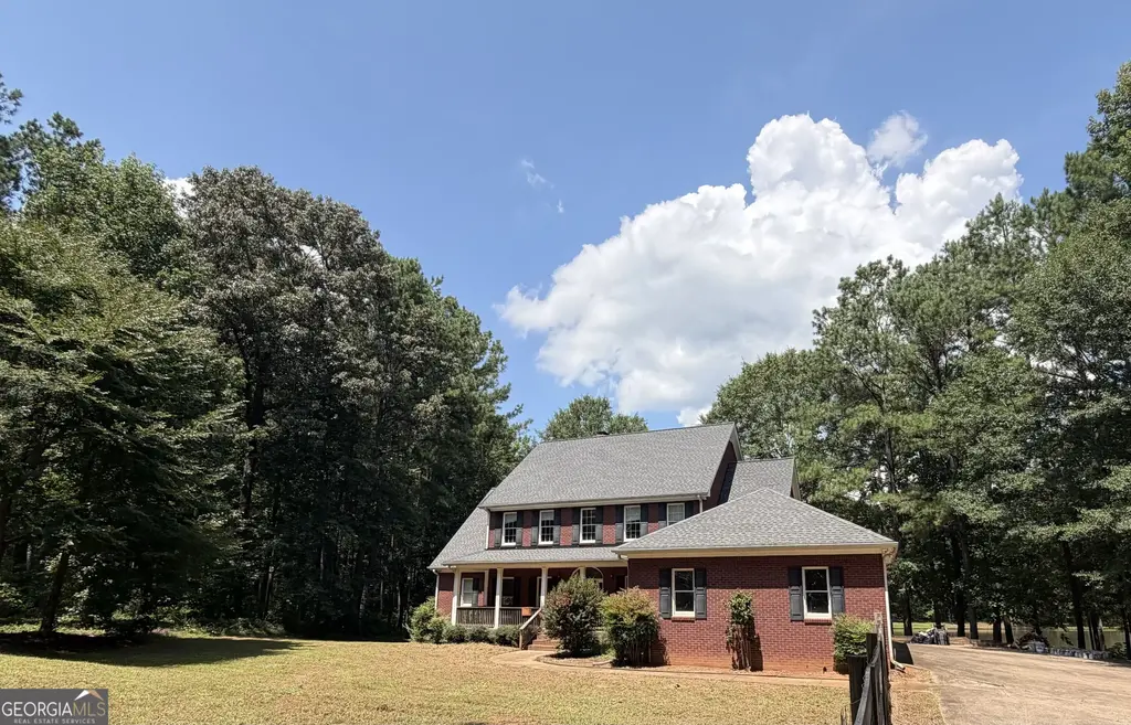 1917 Al Roberts Road, Senoia