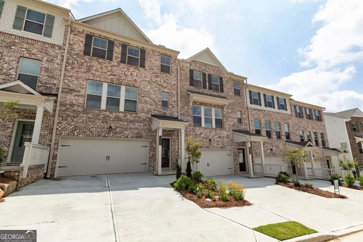 Photo of Listing #10833524
