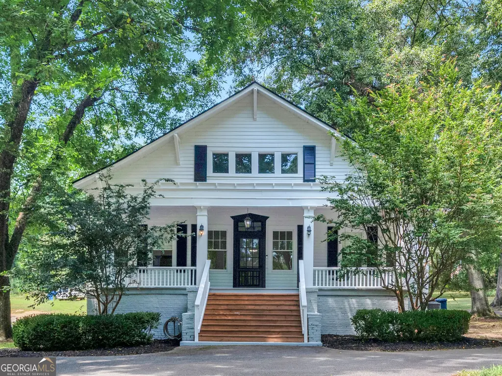 380 Forest Hill Road, Macon