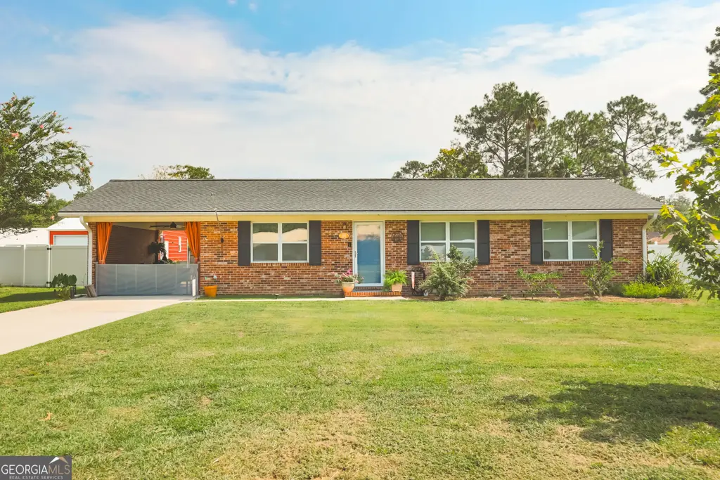 106 Beaver Drive, Blackshear